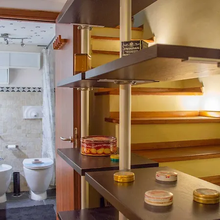 Apartment Borgo Vittorio - Exclusive In The Heart Of Rome
